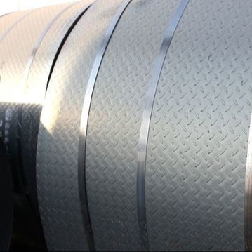 600mm1500mm de Warmgewalste Geruite Rol JIS SS400 van het Bladmetaal